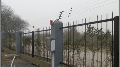 工廠周界為什么需要安裝脈沖電子圍欄？