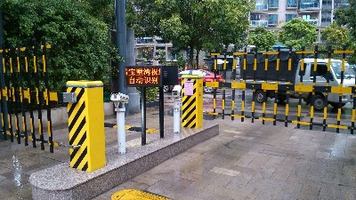 什么是智慧小區(qū)月卡型停車管理系統(tǒng)？